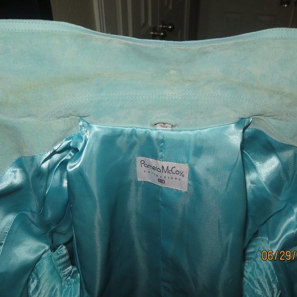 Women's Leather Suede Jacket (Medium) - Picture 7 of 8